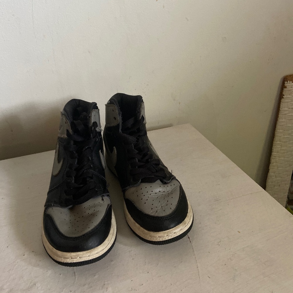 Black and Gray Air Force 1